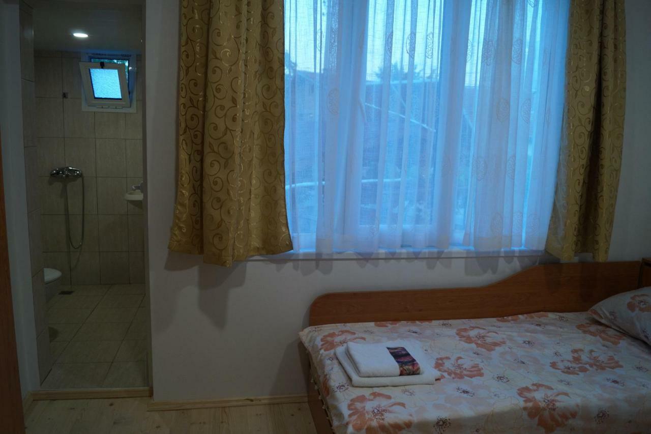 Guest House Di Mare Obzor Esterno foto
